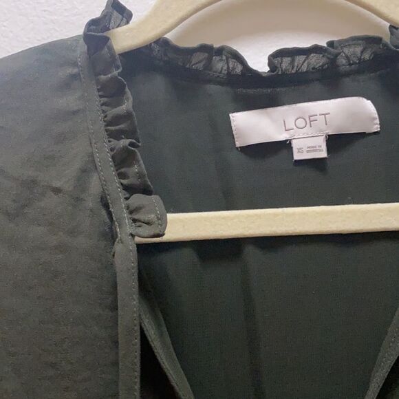 Loft Dark Green Peasant top - Picture 2 of 4